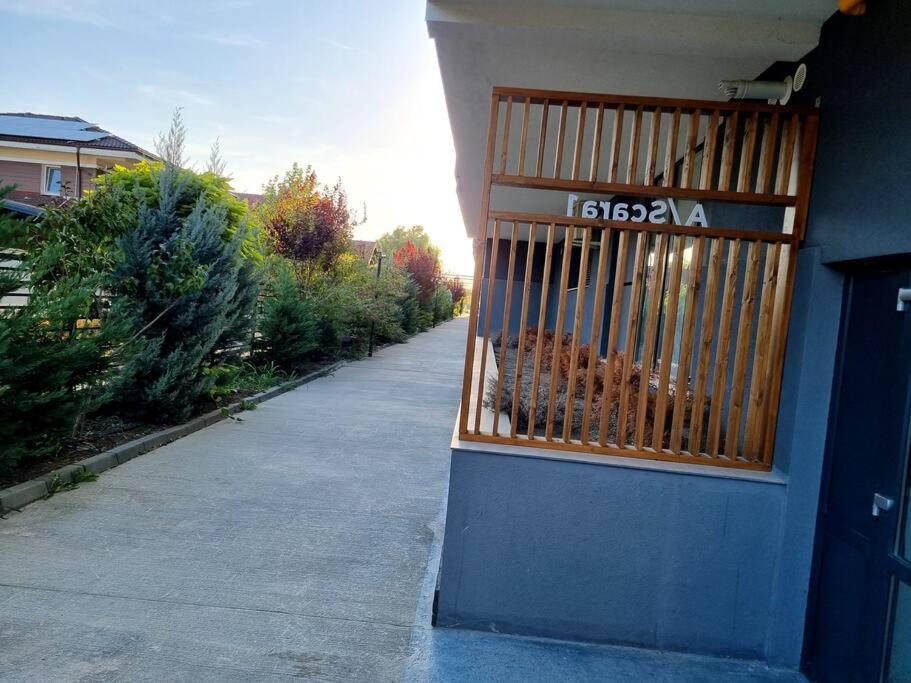 Apartament Cwa 1 Aeroport Otopeni Exterior photo